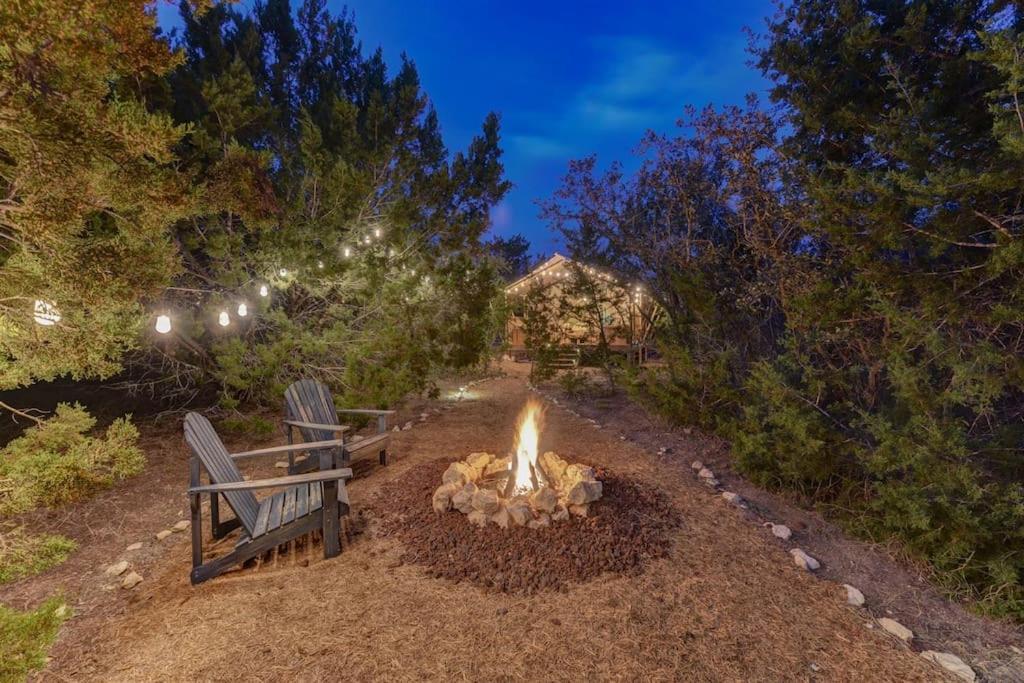 12 Fires Luxury Glamping With Heating #5 Hotel Johnson City Eksteriør billede
