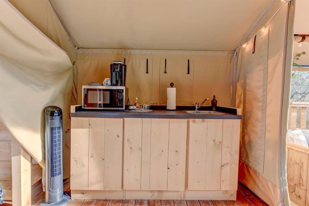 12 Fires Luxury Glamping With Heating #5 Hotel Johnson City Eksteriør billede