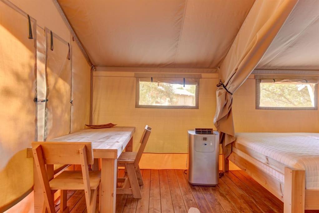 12 Fires Luxury Glamping With Heating #5 Hotel Johnson City Eksteriør billede